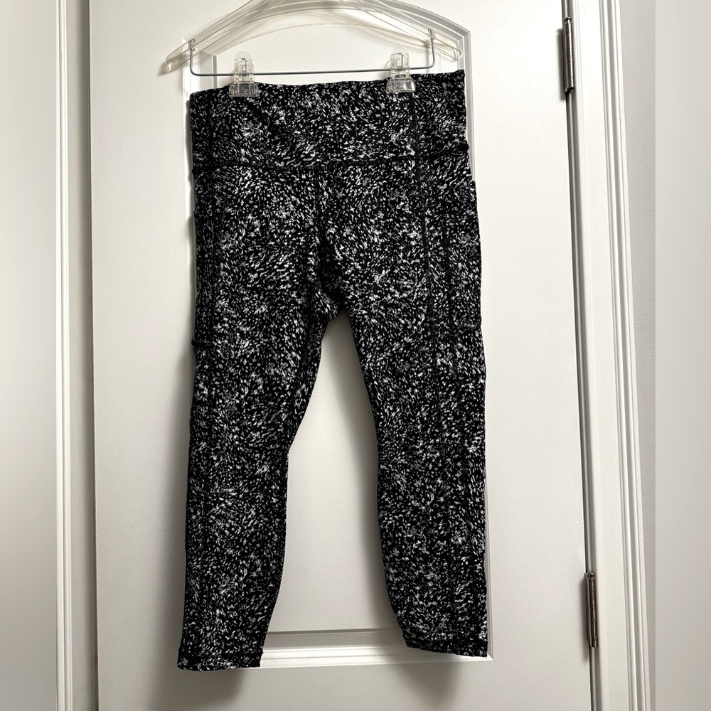 Athleta Black and White Leggings